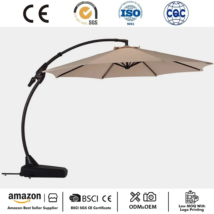 Choisir entre un parapluie du marché et un parapluie en porte-à-faux: quoi de mieux pour vous?