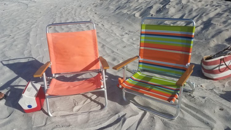 Conseils pour acheter des chaises de plage, profitez du baiser de la brise marine!