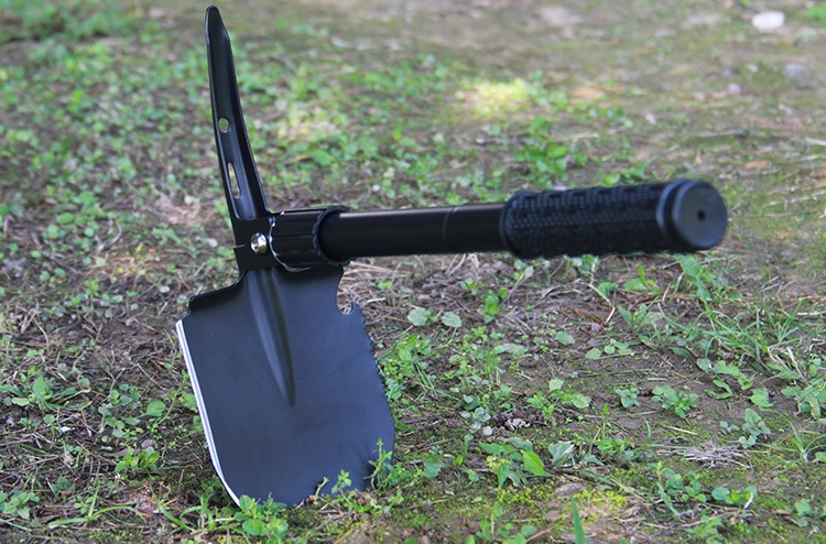 Qu'est-ce qui fait d'une pelle de camping le compagnon de plein air ultime ?