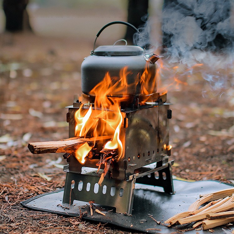 Poêle à bois de camping